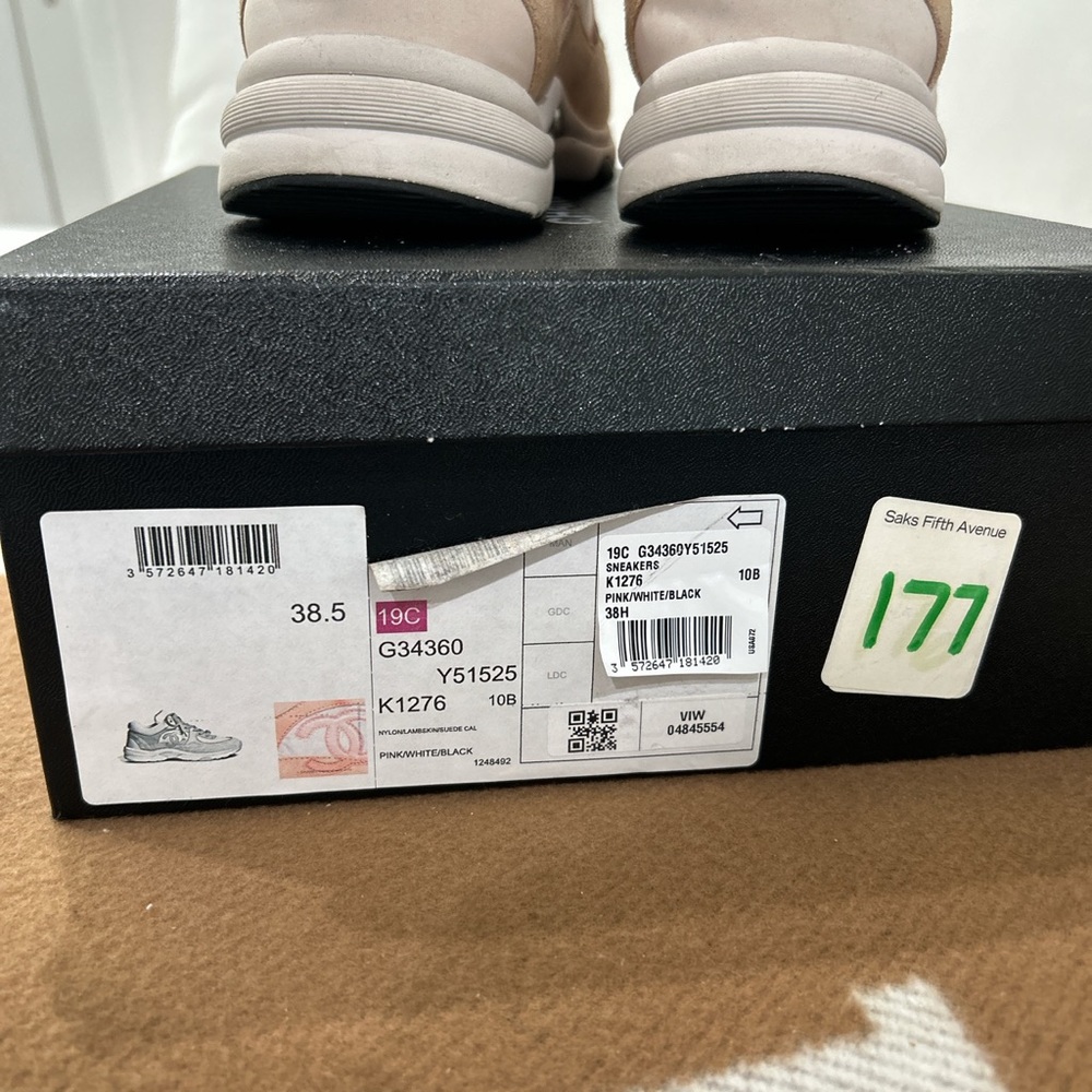 Chanel 19C black and pink suede sneakers - Picture 10 of 10